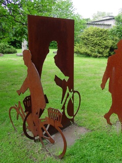 Fahrrad-Skulptur aus Eisen.